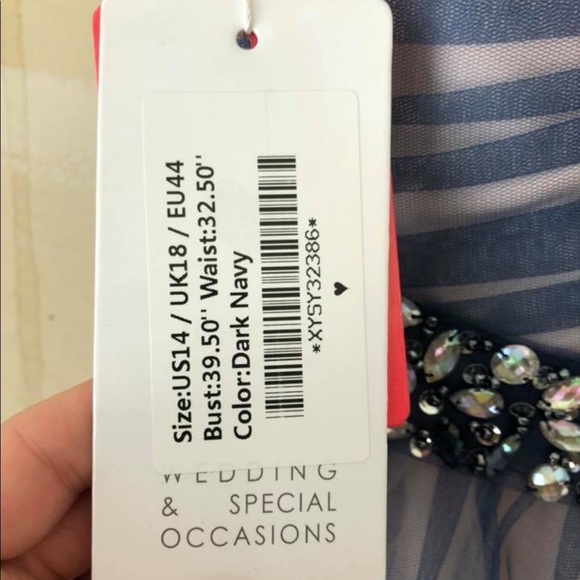 Formal dress, tags on, never worn. - Picture 3 of 6